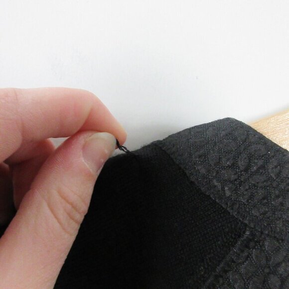 Club Monaco Womens Sleeveless Top Black Wool Textured Luxury Blouse S 112 - Picture 8 of 12